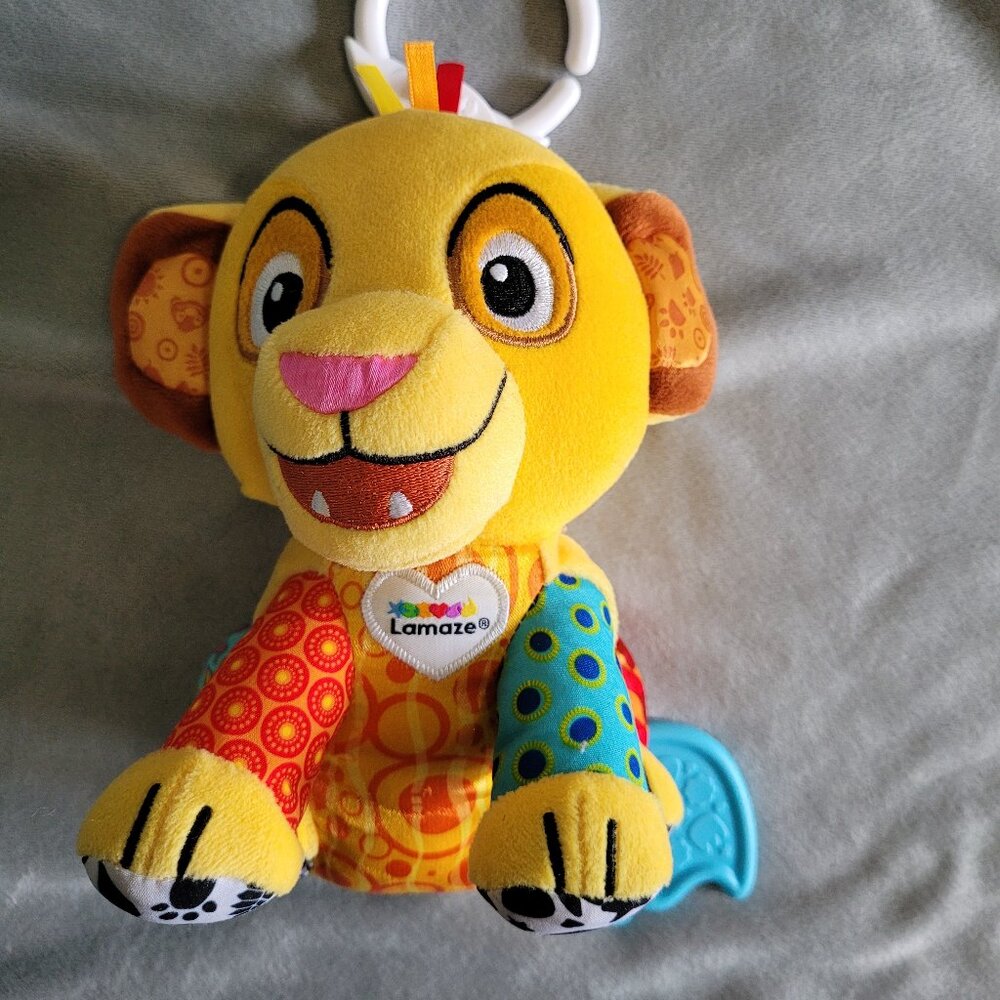 Lamaze Clip and Go Lion King Simba baby toy
